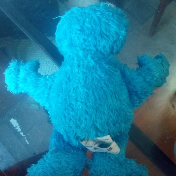 2/20 little cookie monster - Picture 3 of 3